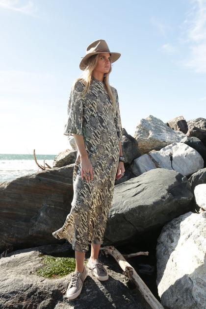 malibu boho maxi dress Malibu Villa Ethnic Printed Smocked Shoulder Tie Maxi Dress